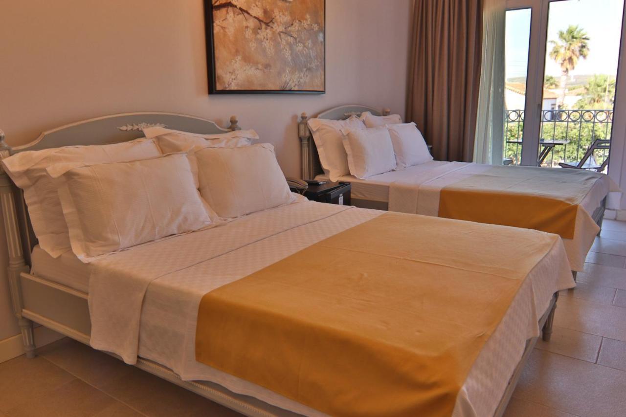 Alacaat Otel Алакати Екстериор снимка
