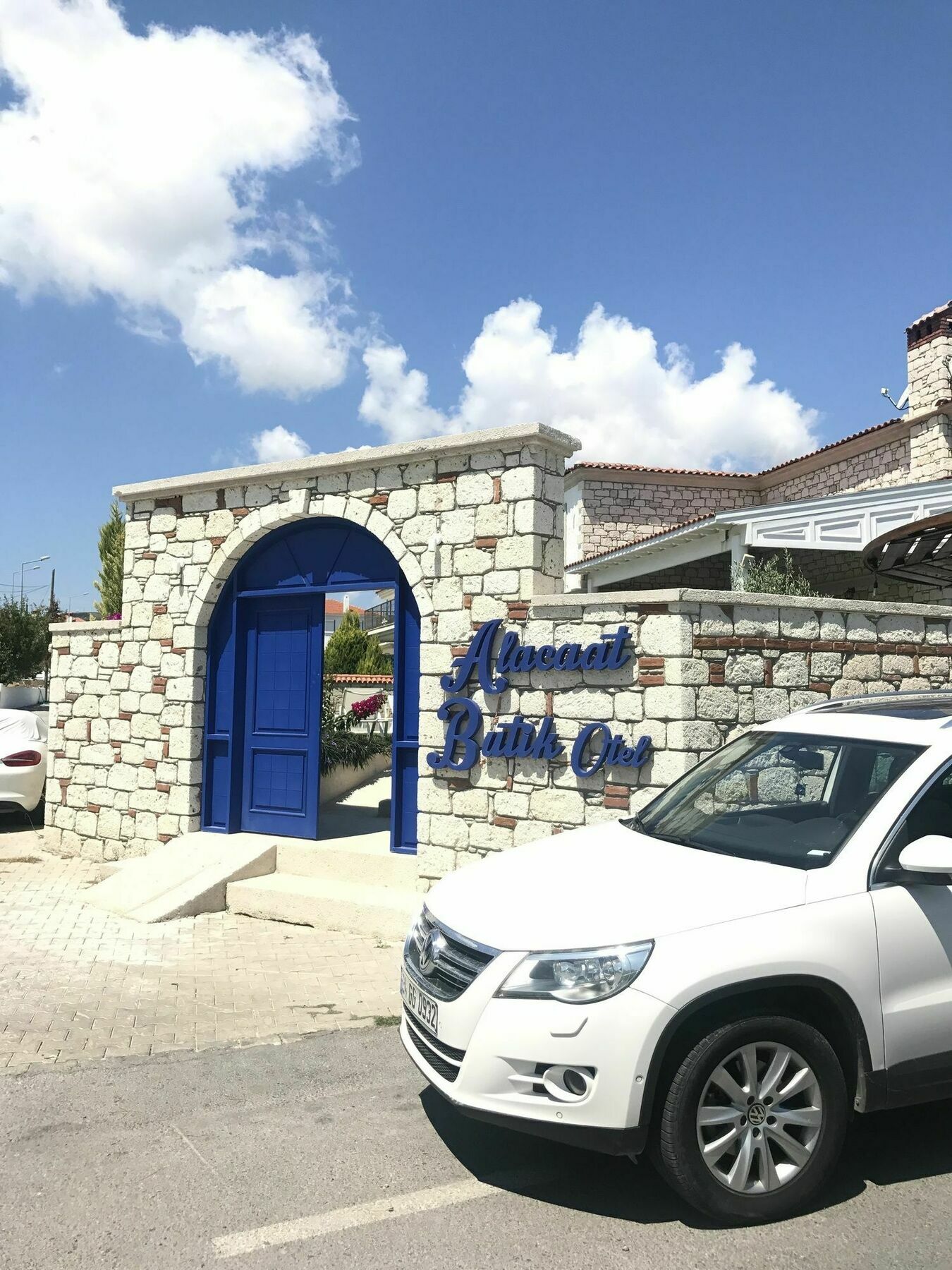 Alacaat Otel Алакати Екстериор снимка